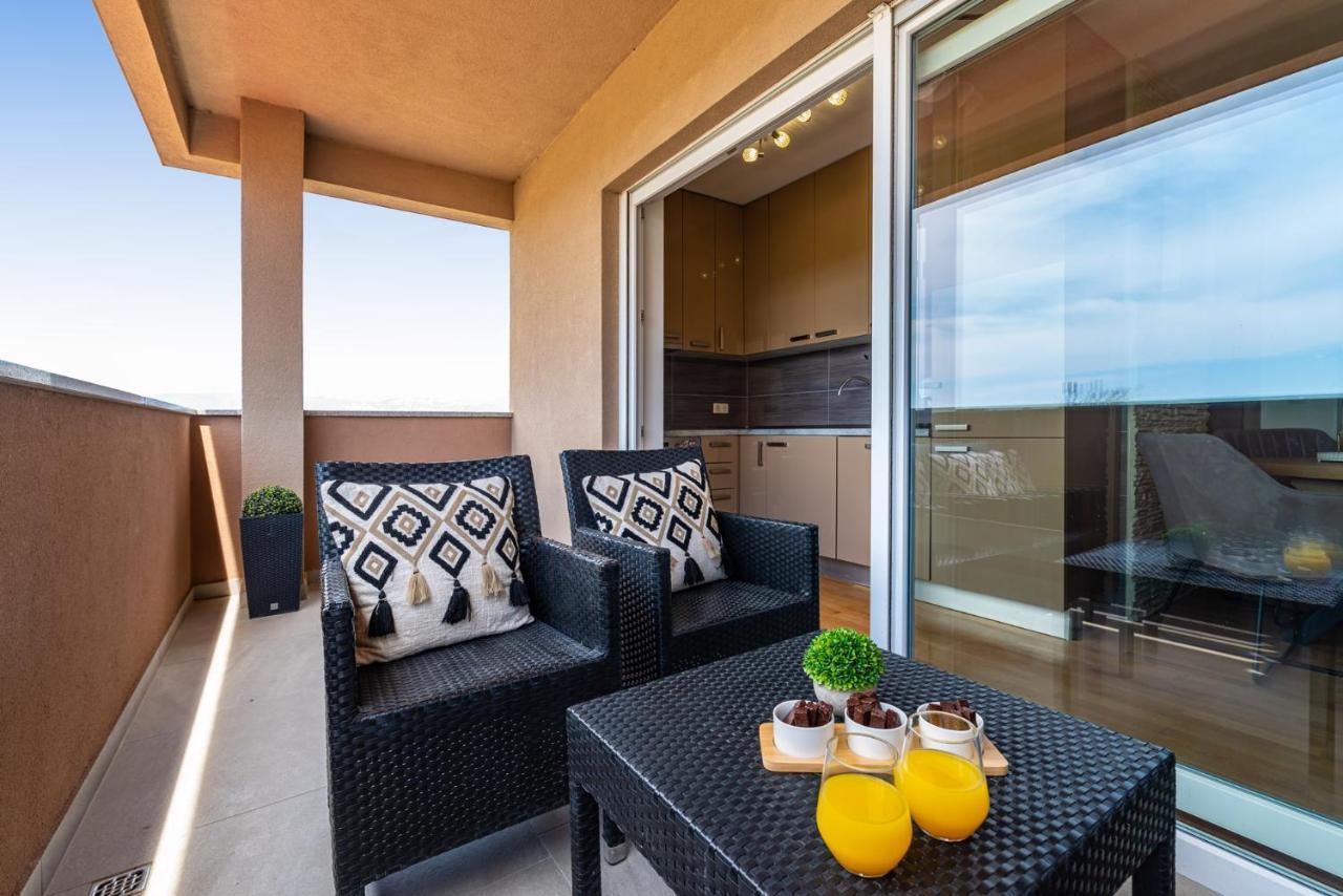 Lipotica - Luxury, With Sea View Appartement Nin Buitenkant foto