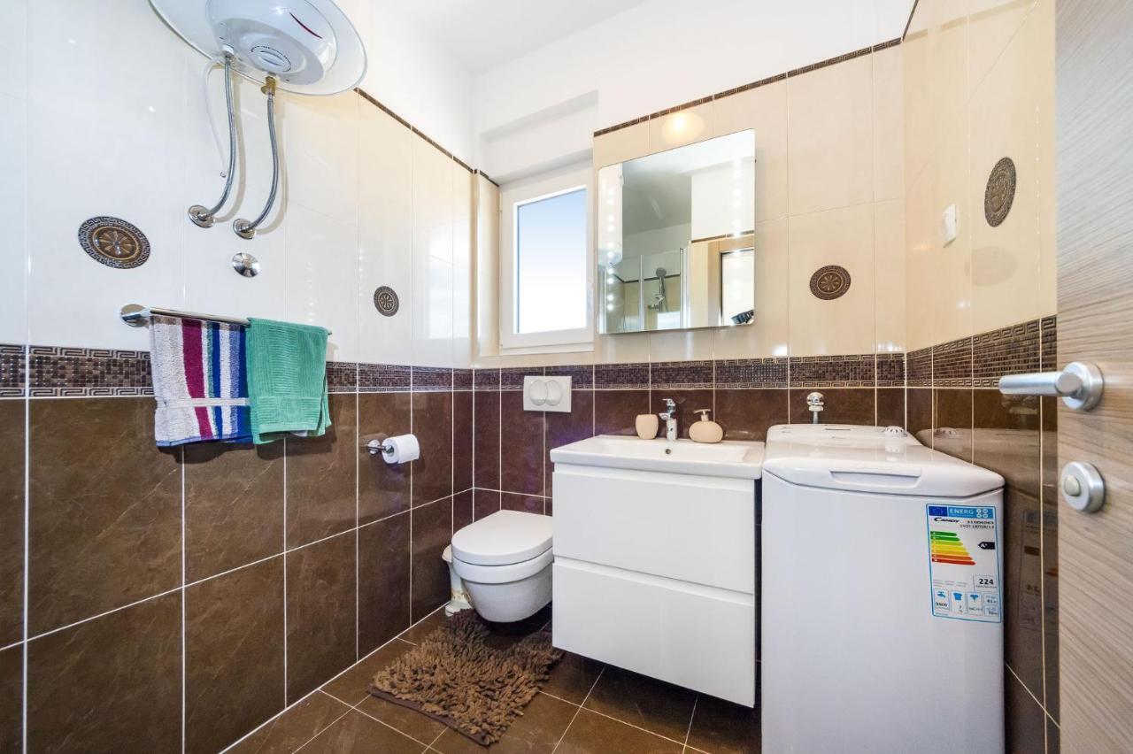 Lipotica - Luxury, With Sea View Appartement Nin Buitenkant foto
